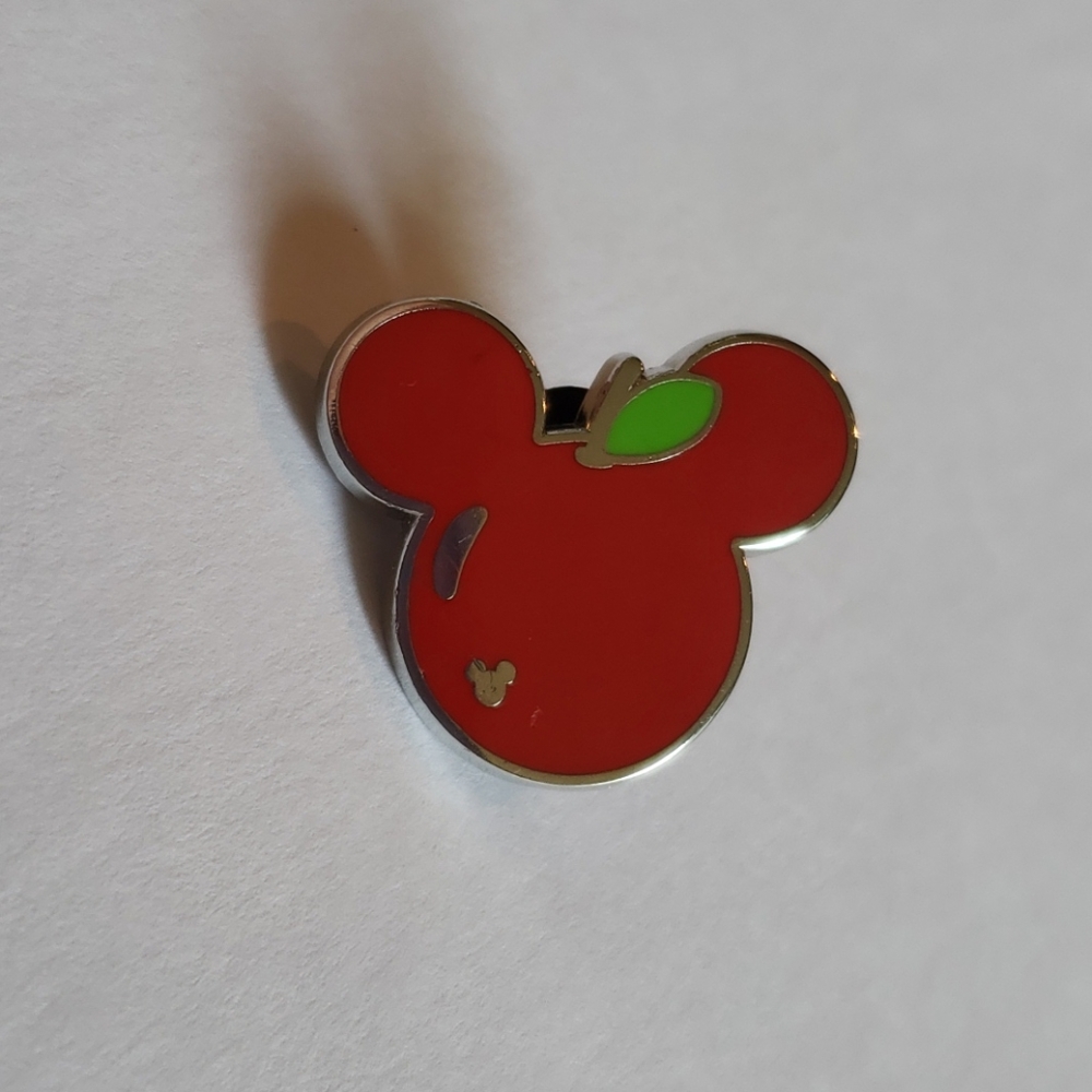Disney trading pins